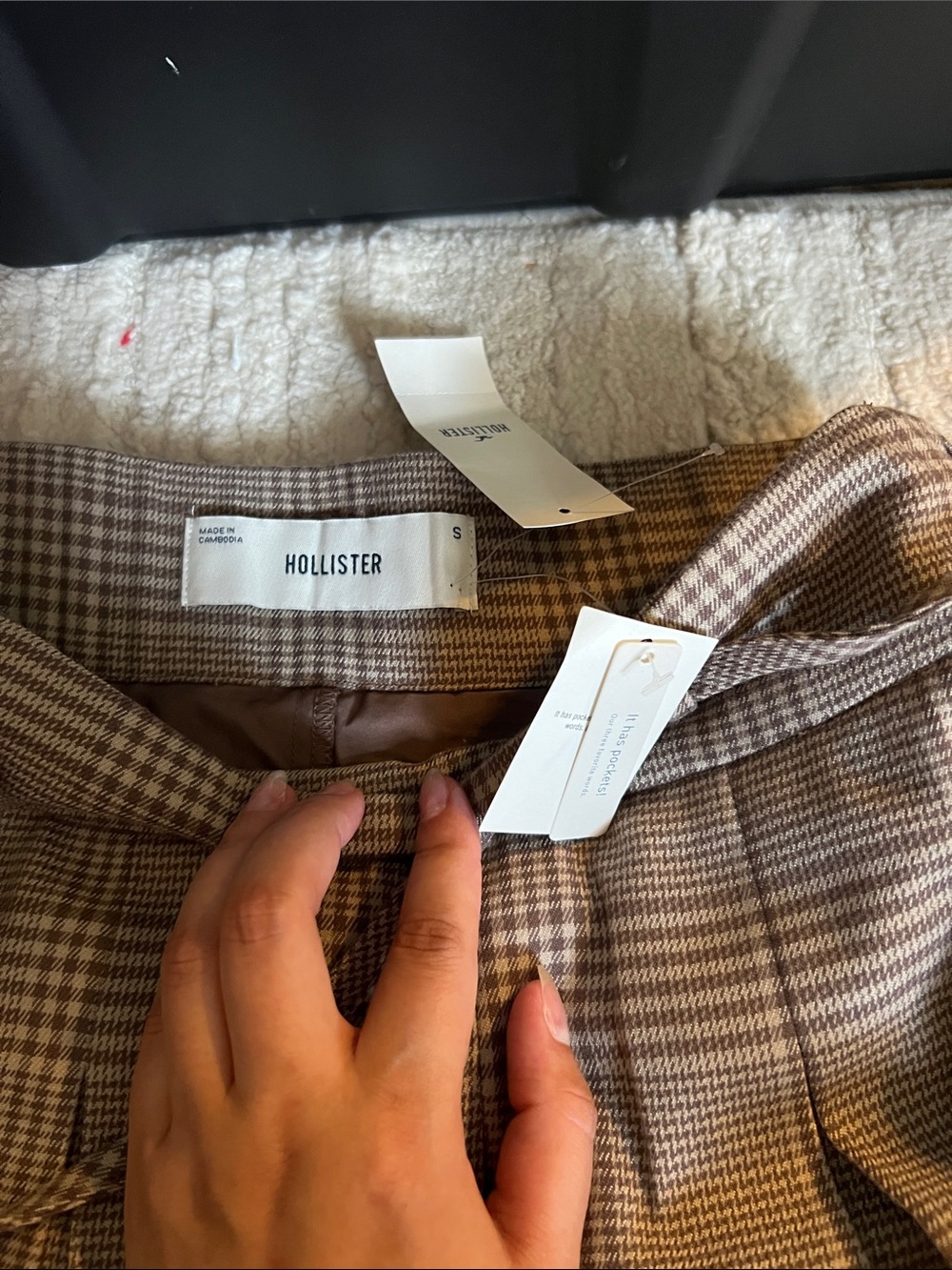 Hollister Brown Plaid Pleated Mini Skirt with Belt Detail - Picture 3 of 4